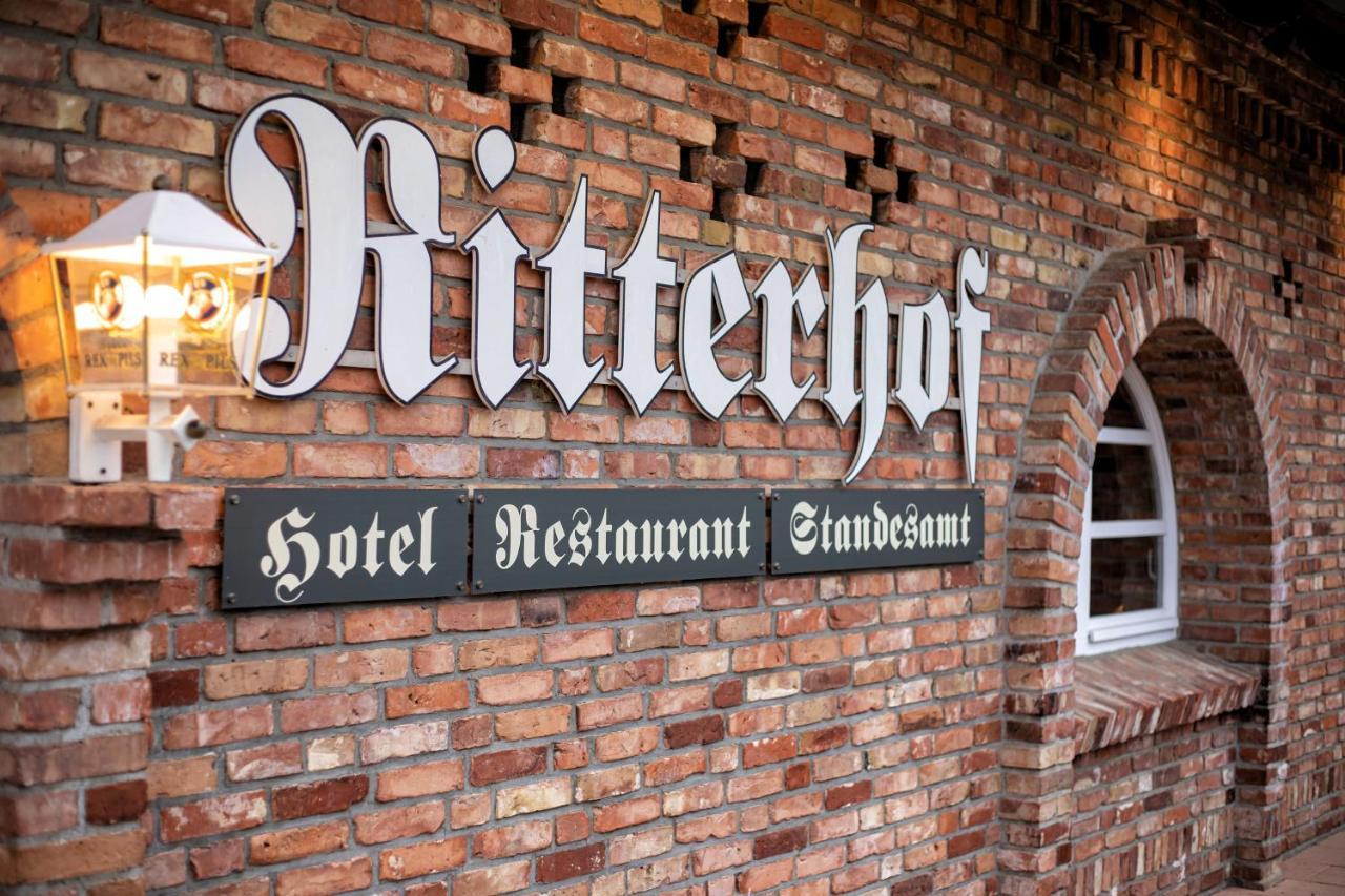 Ritterhof Kampehl Hotel Neustadt  Eksteriør billede